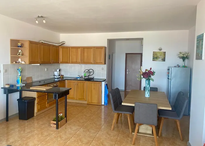 아파트 Gorgeous, 1 Bed Apt, Sea Views. *